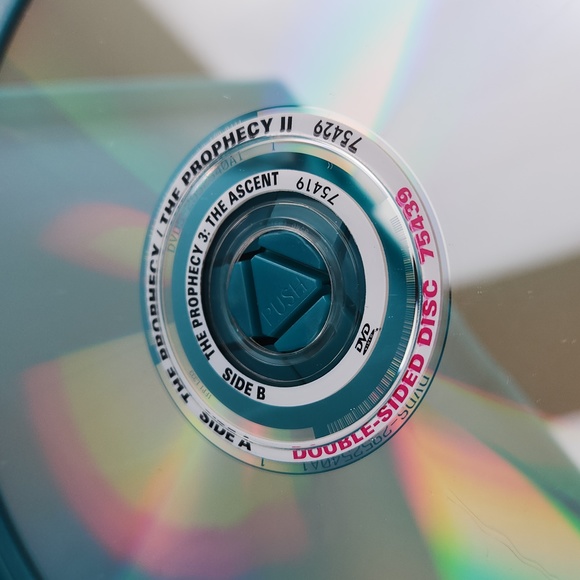 The Prophecy, The Complete 5 film Collection starring Christopher Walken… - Picture 6 of 13